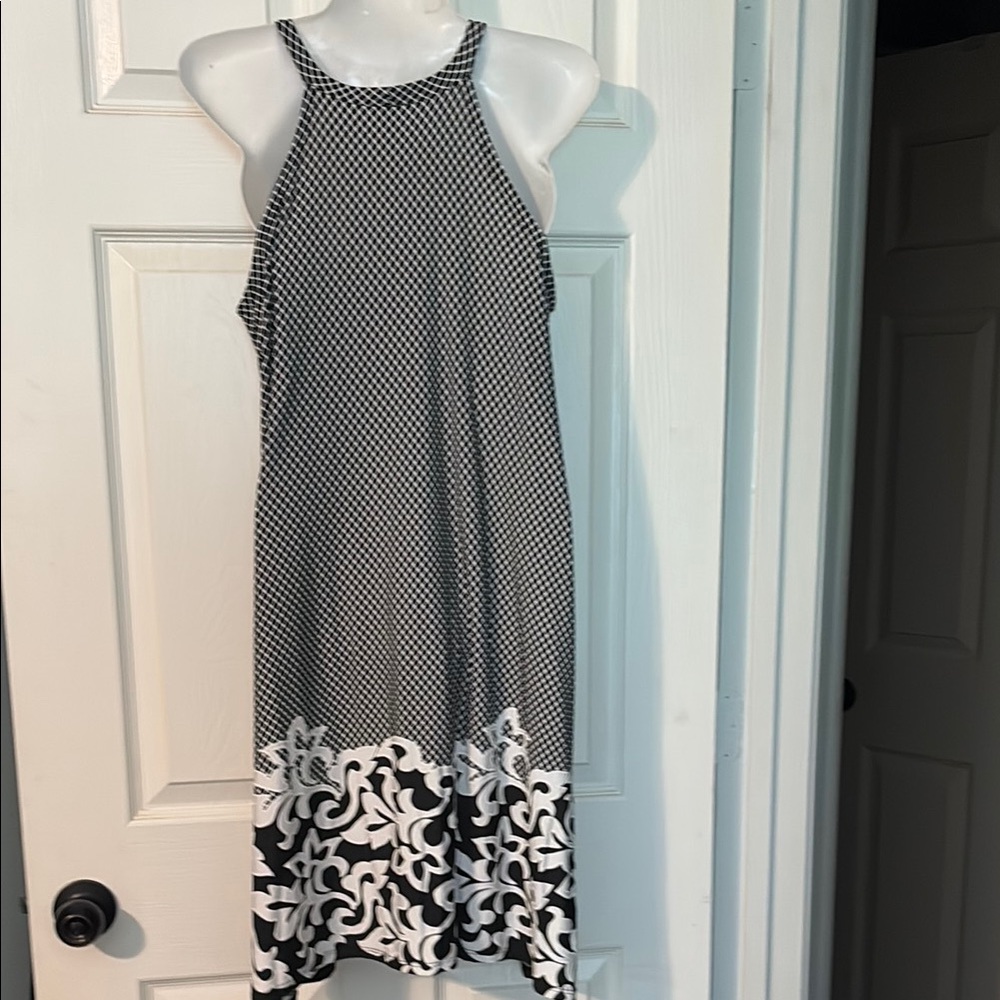 Casual Black and White Halter Midi Dress